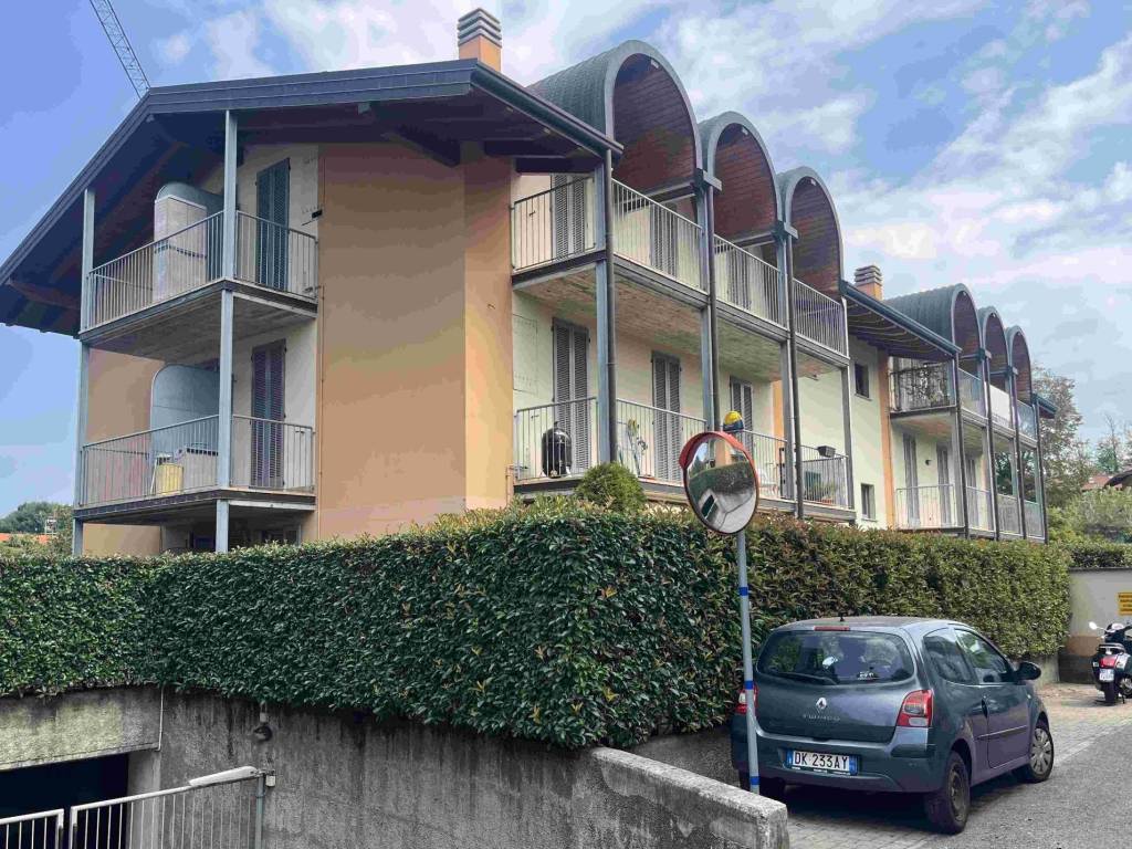 Appartamento a Sesto calende in Via Golasecca - Foto 3