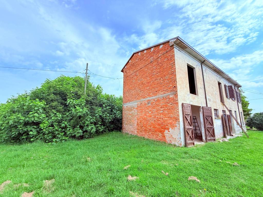 Rustico / casale a Alfonsine in Via Tre Pertiche, 27 - Foto 2