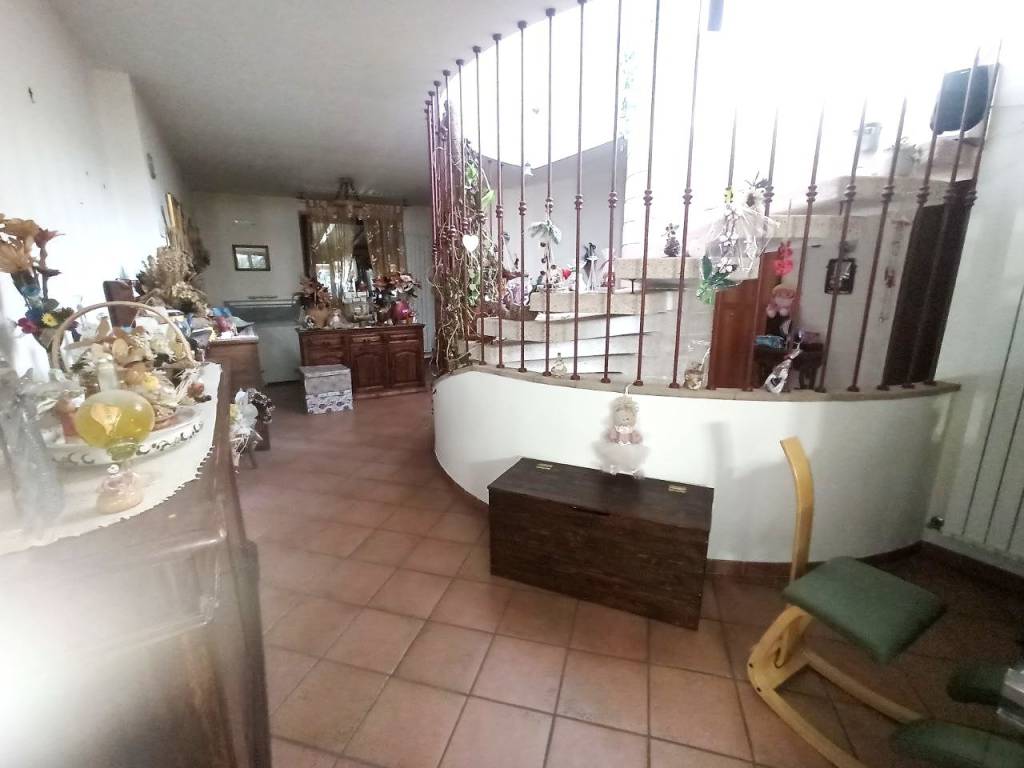 Villa a Castiglione del lago in Località Pineta - Foto 5