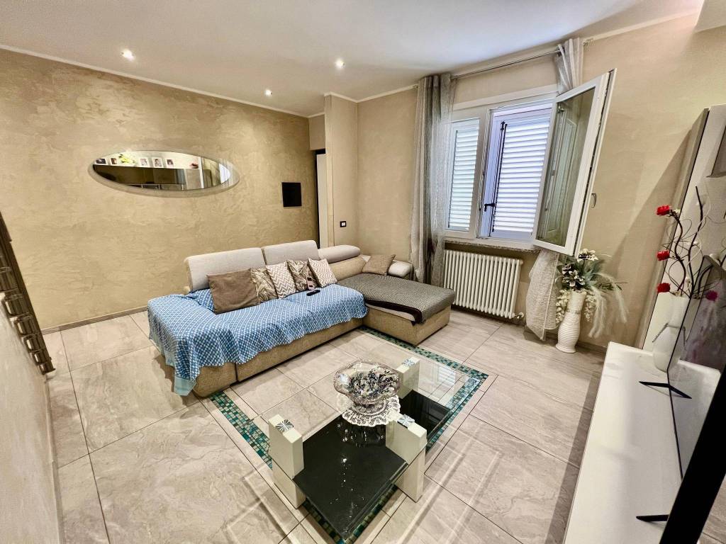 Casa indipendente a Piacenza in Via Bardonezza - Foto 2