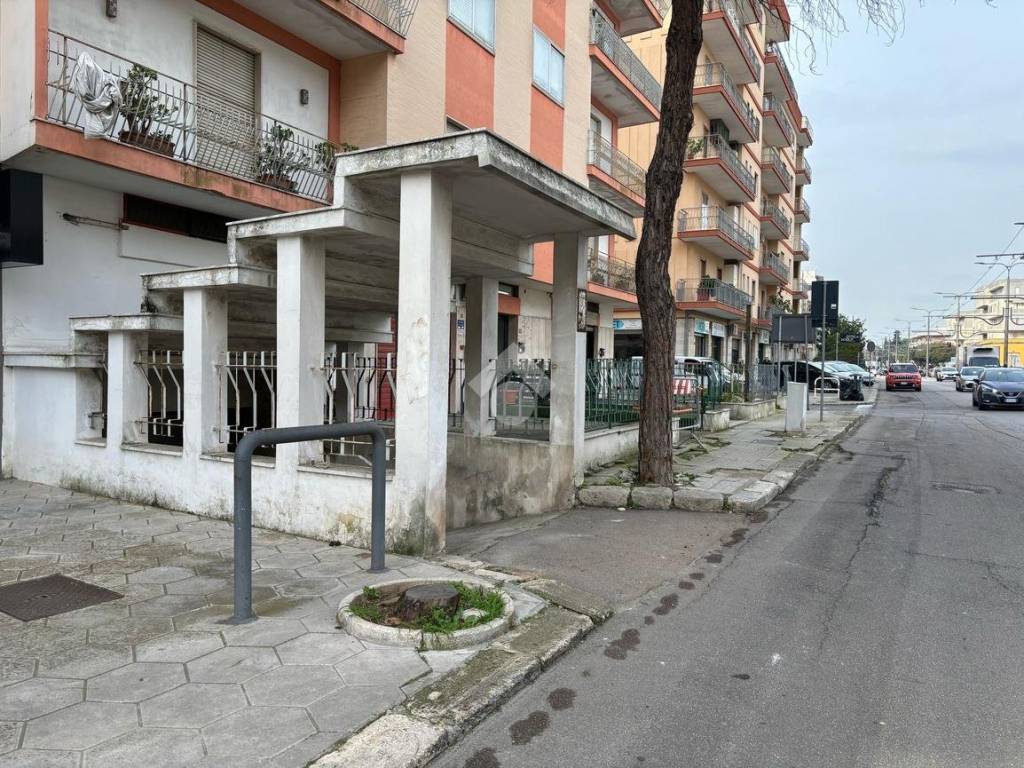Box / garage a Lecce in viale Leopardi, 25 - Foto 3