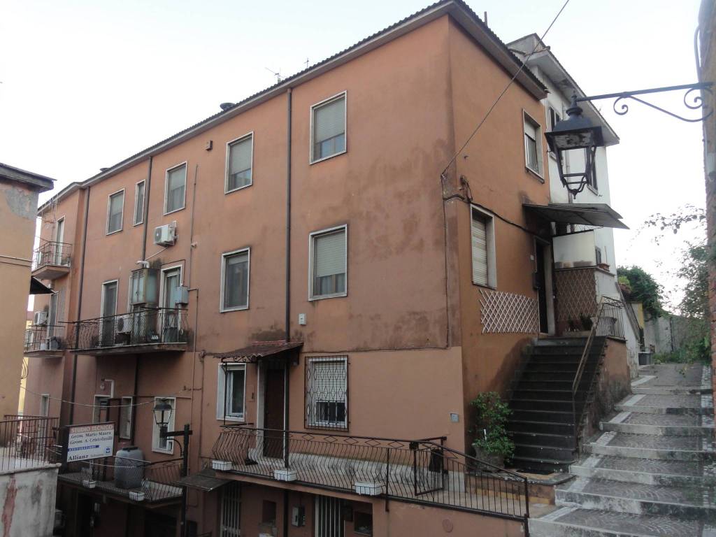 Appartamento a Ceccano in Piazza Berardi - Foto 3