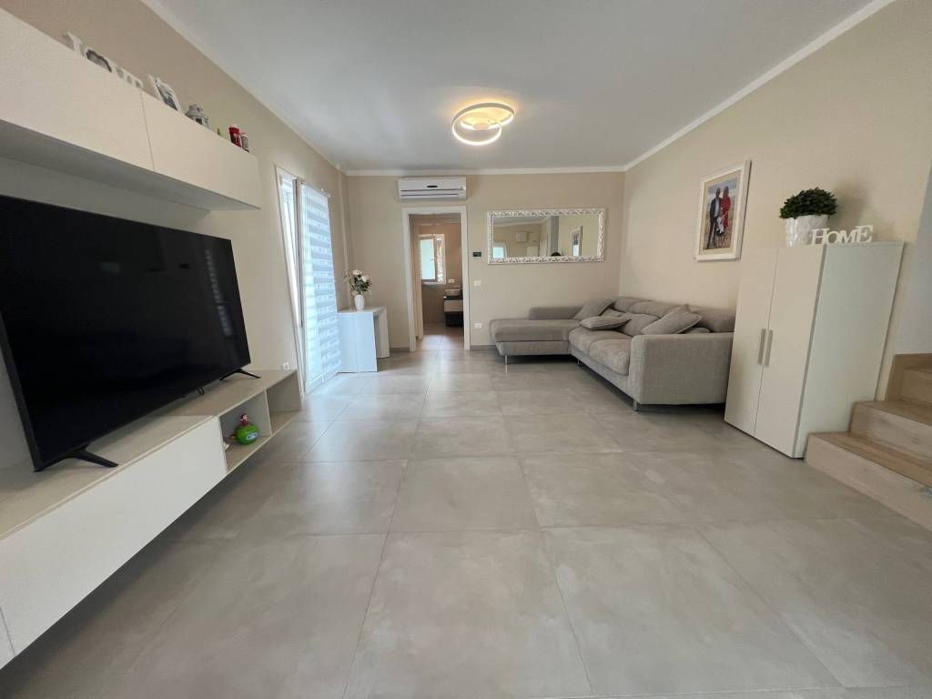 Attico / mansarda a Riccione in Viale Monte Bianco, 10 - Foto 2