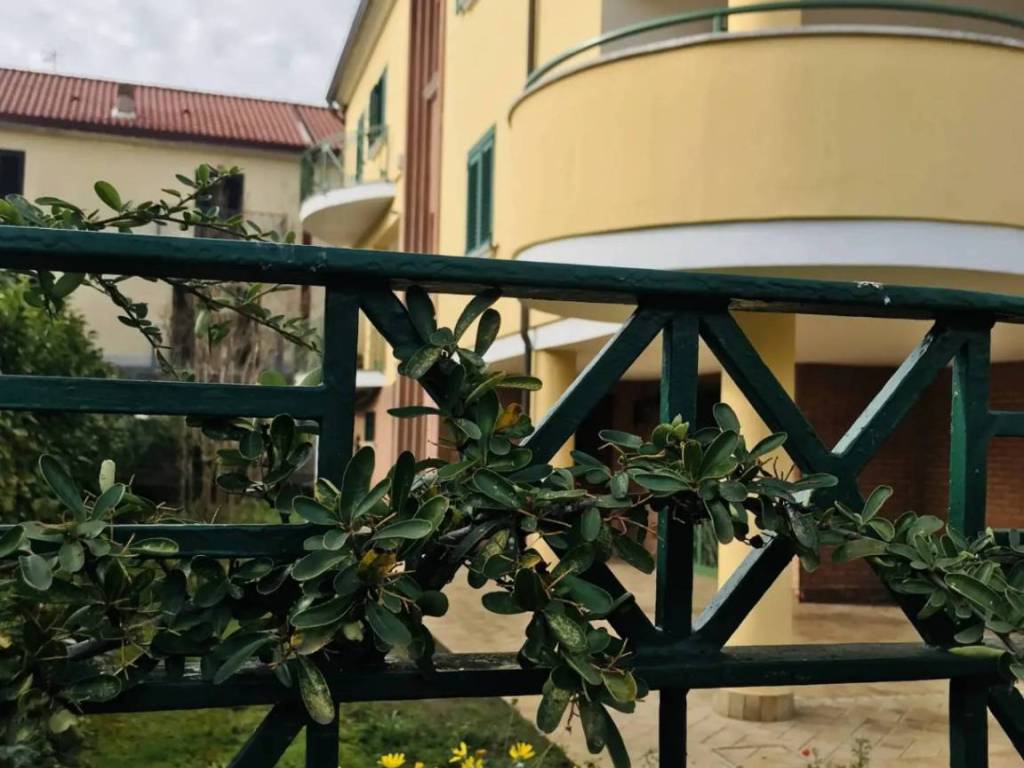 Villa a Telese terme in Via Botteghelle - Foto 4