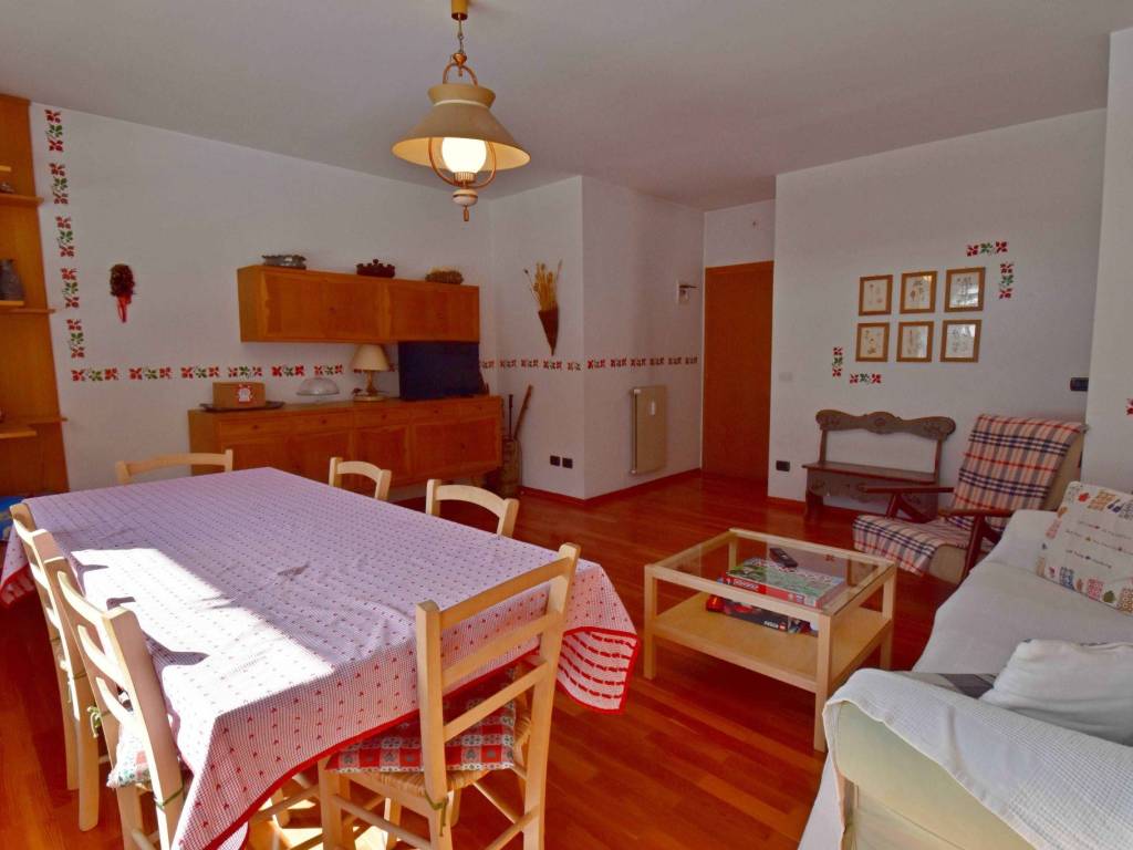 Appartamento a Pinzolo - Foto 2