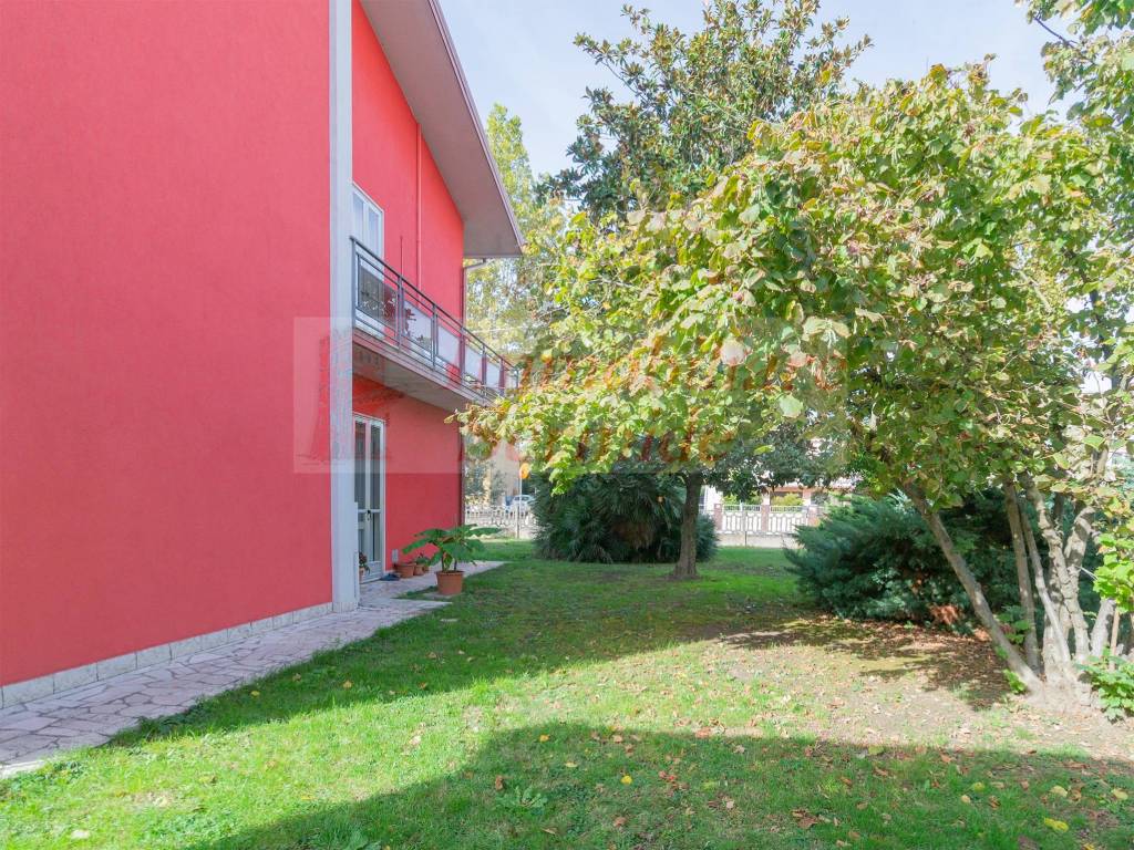 Villa a Sermide e felonica in Via Milazzo - Foto 3