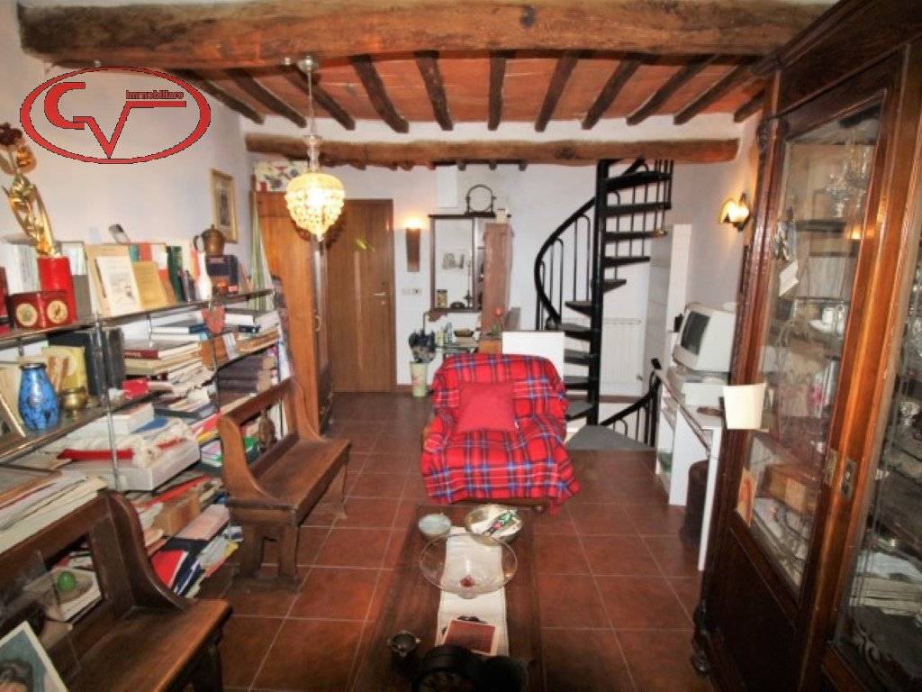 Casa indipendente a Montevarchi in Via Roma - Foto 2