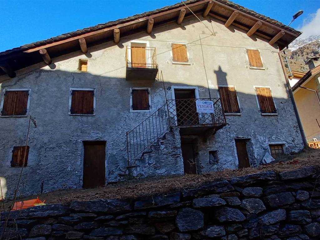 Casa indipendente a Campodolcino in Via Fraciscio - Foto 2