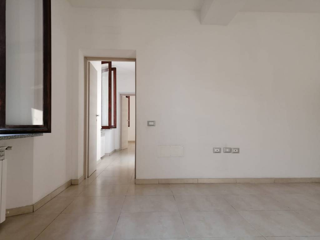 Appartamento a Cremona in Via Ferruccio Ghinaglia, 5 - Foto 3