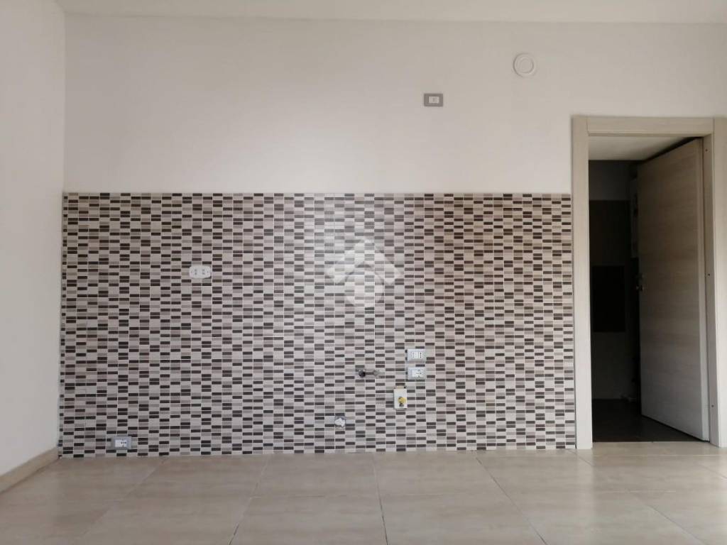 Appartamento a Cremona in Via Ferruccio Ghinaglia, 5 - Foto 4