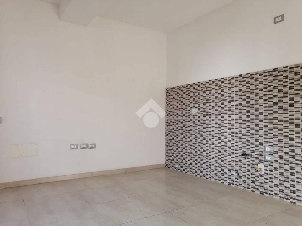 Appartamento a Cremona in Via Ferruccio Ghinaglia, 5 - Foto 5