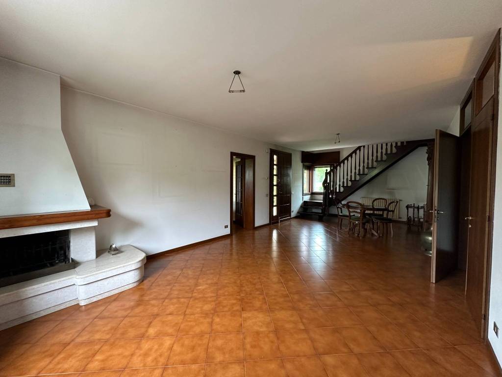 Villa a Selvazzano dentro in Via Santorre Santarosa - Foto 4