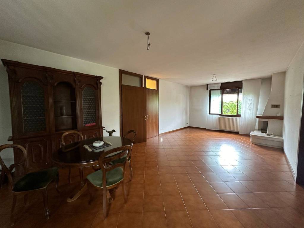 Villa a Selvazzano dentro in Via Santorre Santarosa - Foto 5