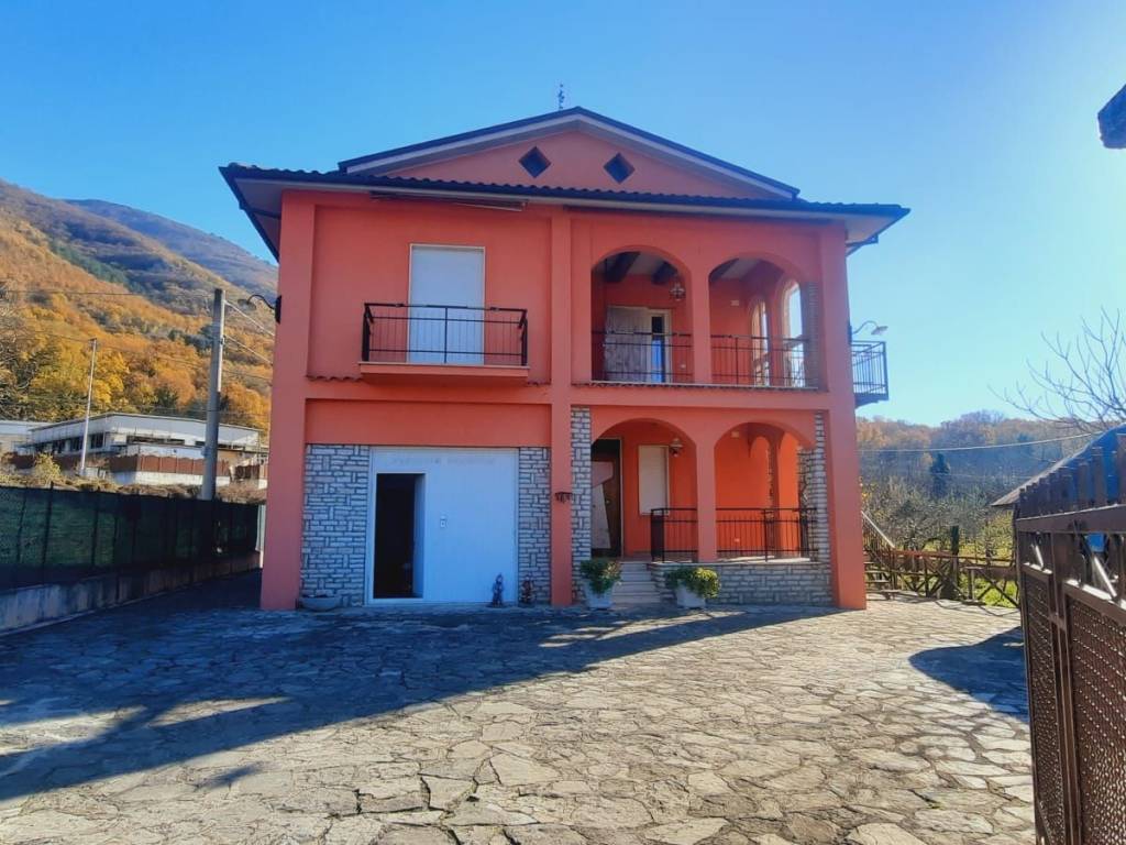 Villa a Poggio bustone in Villa Falilò - Foto 2