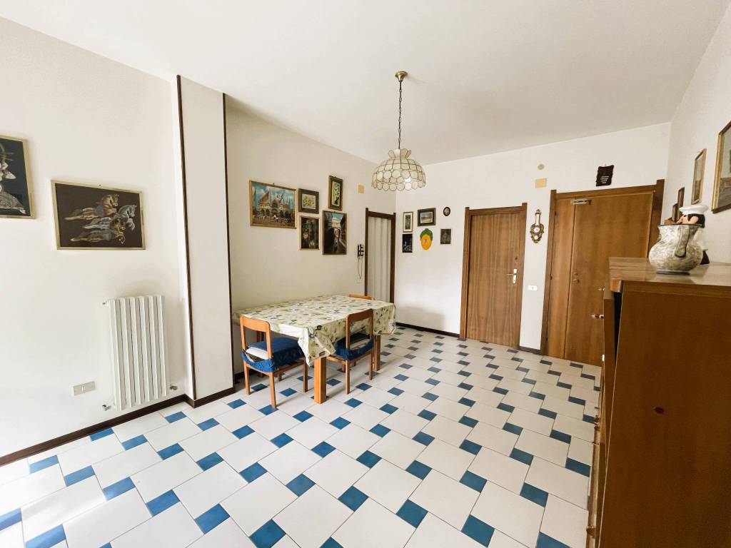 Appartamento a Martinsicuro in Via Taormina - Foto 4