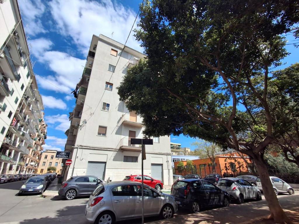 Appartamento a Taranto in Via Giuseppe Maturi, 7 - Foto 2