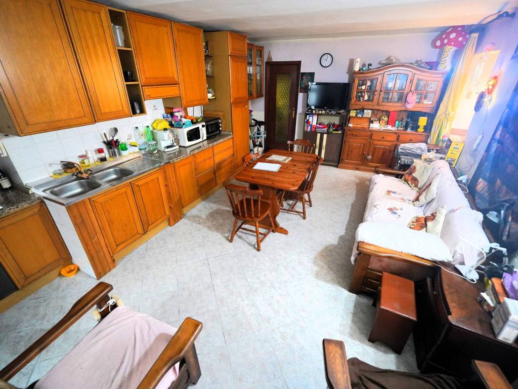 Casa indipendente a Orbassano in Via Nazario Sauro - Foto 3