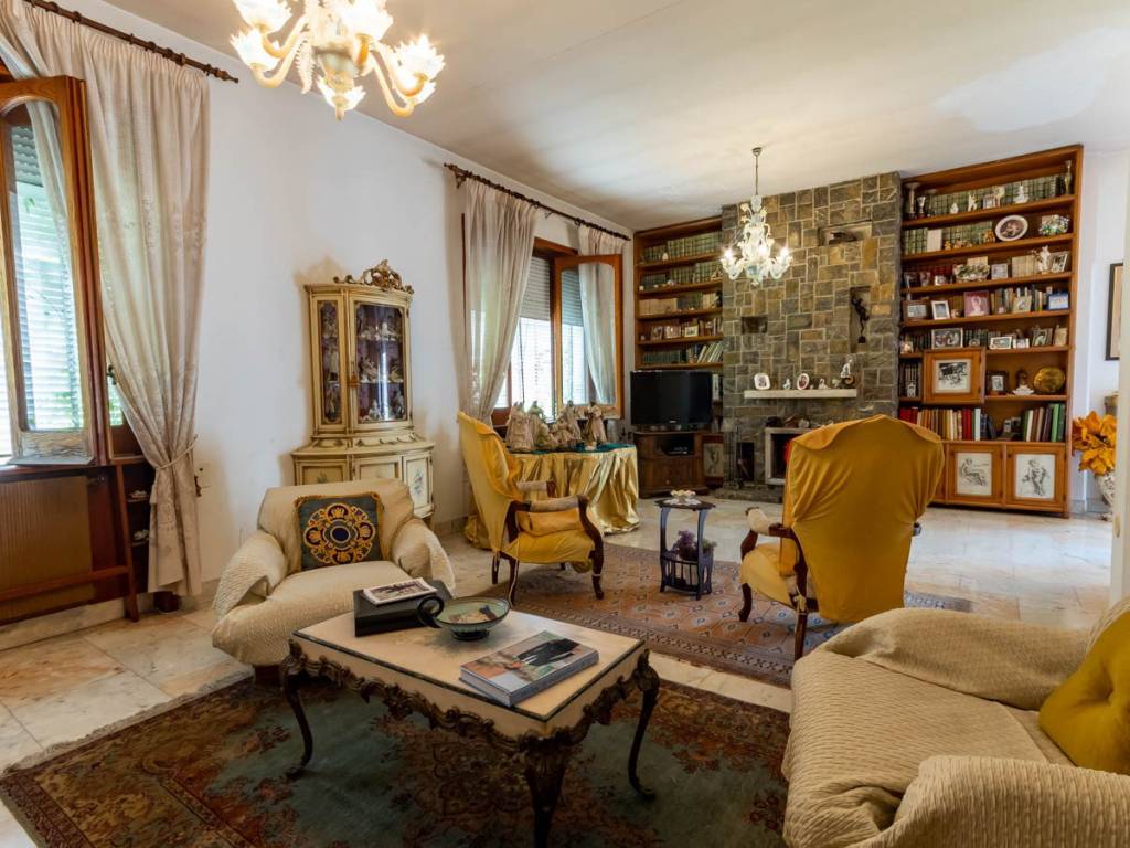 Villa a Airola in Via Sandro Pertini - Foto 4