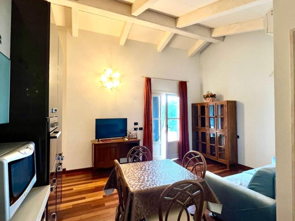 Villa a Tovo san giacomo in Via Briffi, 22 - Foto 2