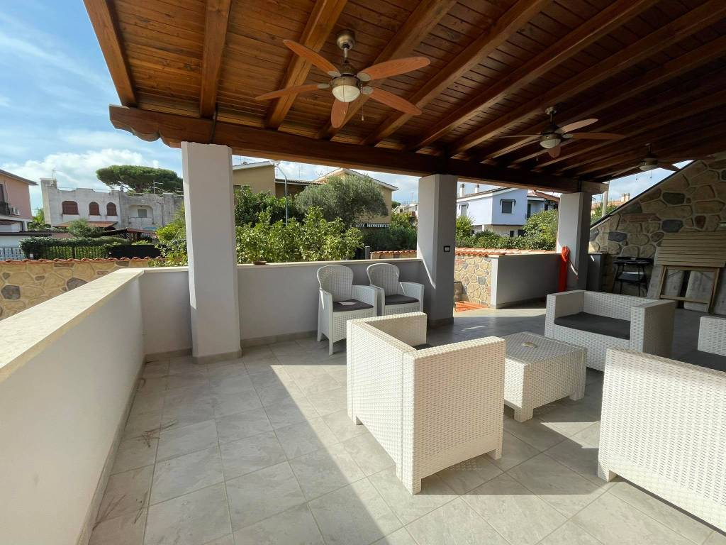 Villa a Terracina in Via Virgilio, 19 - Foto 5