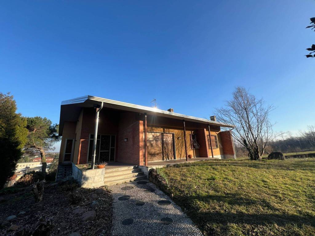 Villa a Jerago con orago in Via San Giovanni Bosco, 7 - Foto 3