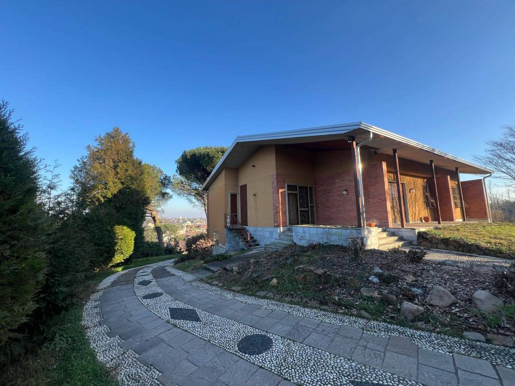 Villa a Jerago con orago in Via San Giovanni Bosco, 7 - Foto 4