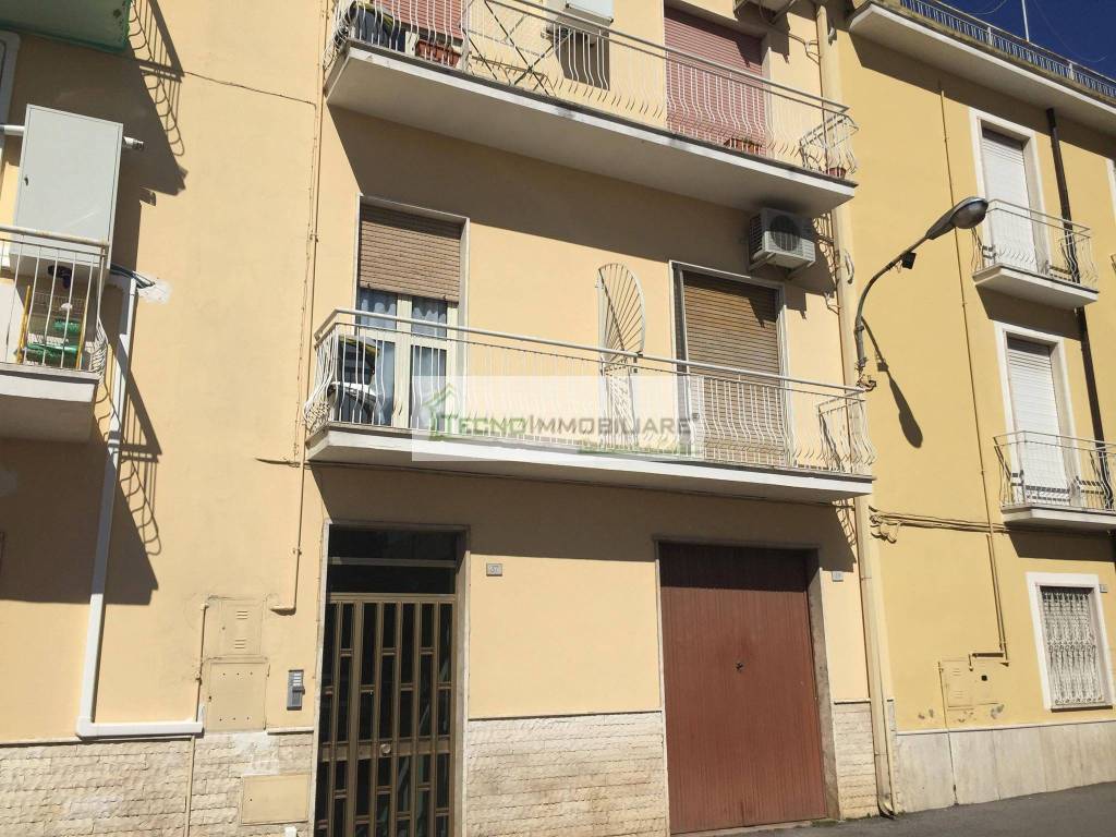 Box / garage a Pontecorvo in Piazza Giacinto Carbone - Foto 5