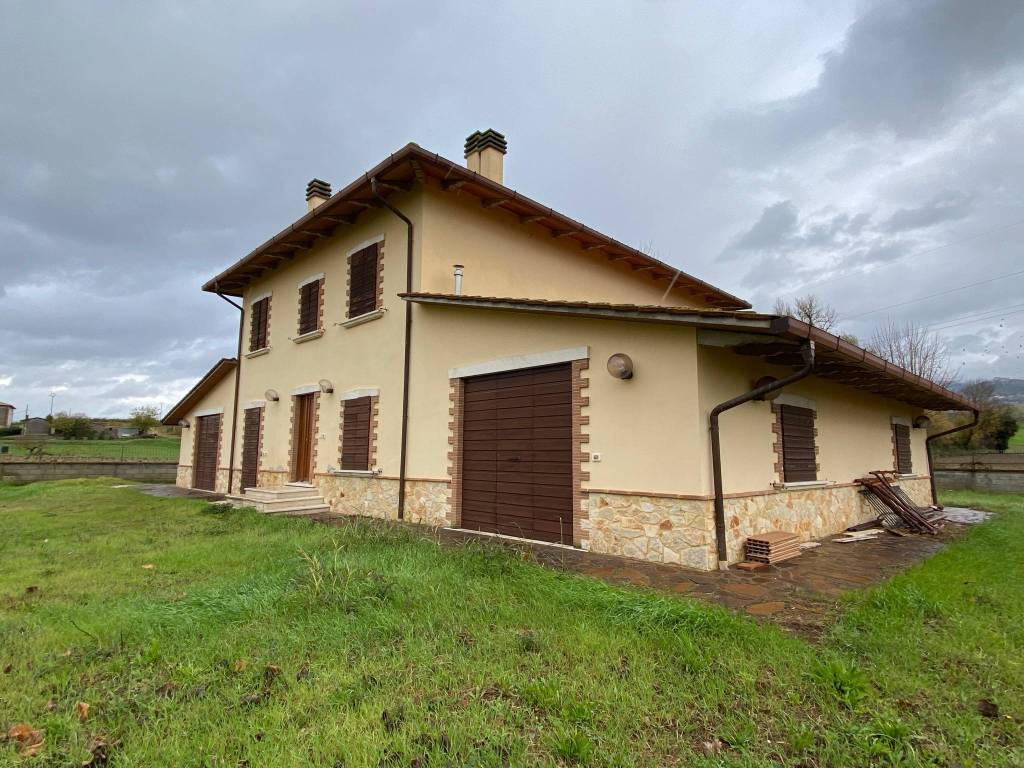 Villa a Guardea in Vocabolo Confino - Foto 2