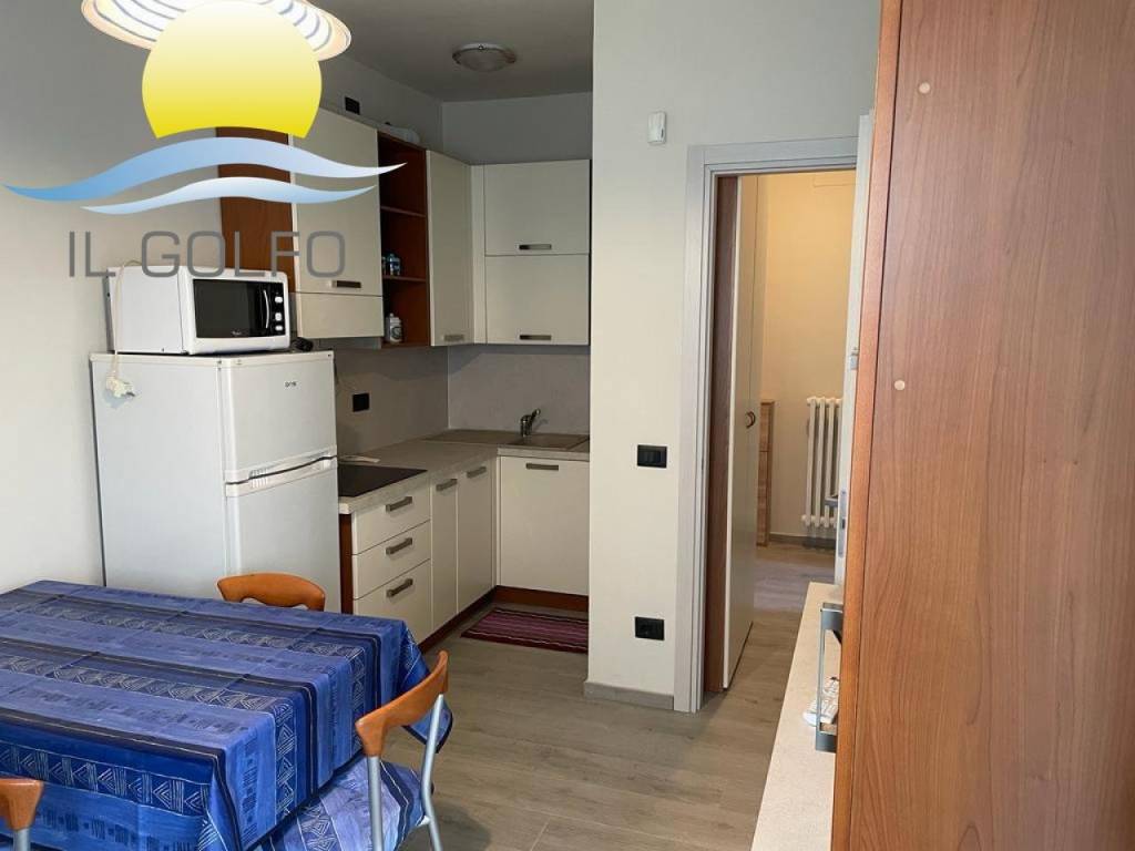 Appartamento a San bartolomeo al mare in Via Aurelia, 57 - Foto 4