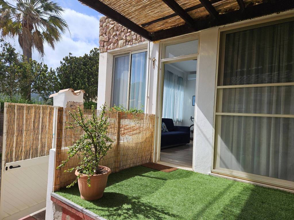 Villa a Sant'antioco in Via Is Praneddas - Foto 3