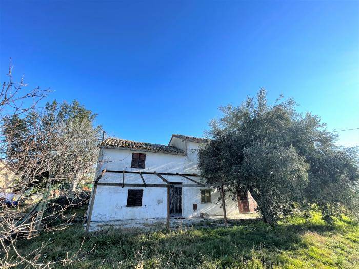 Rustico / casale a Trecastelli - Foto 2