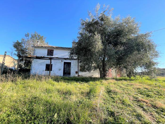 Rustico / casale a Trecastelli - Foto 3