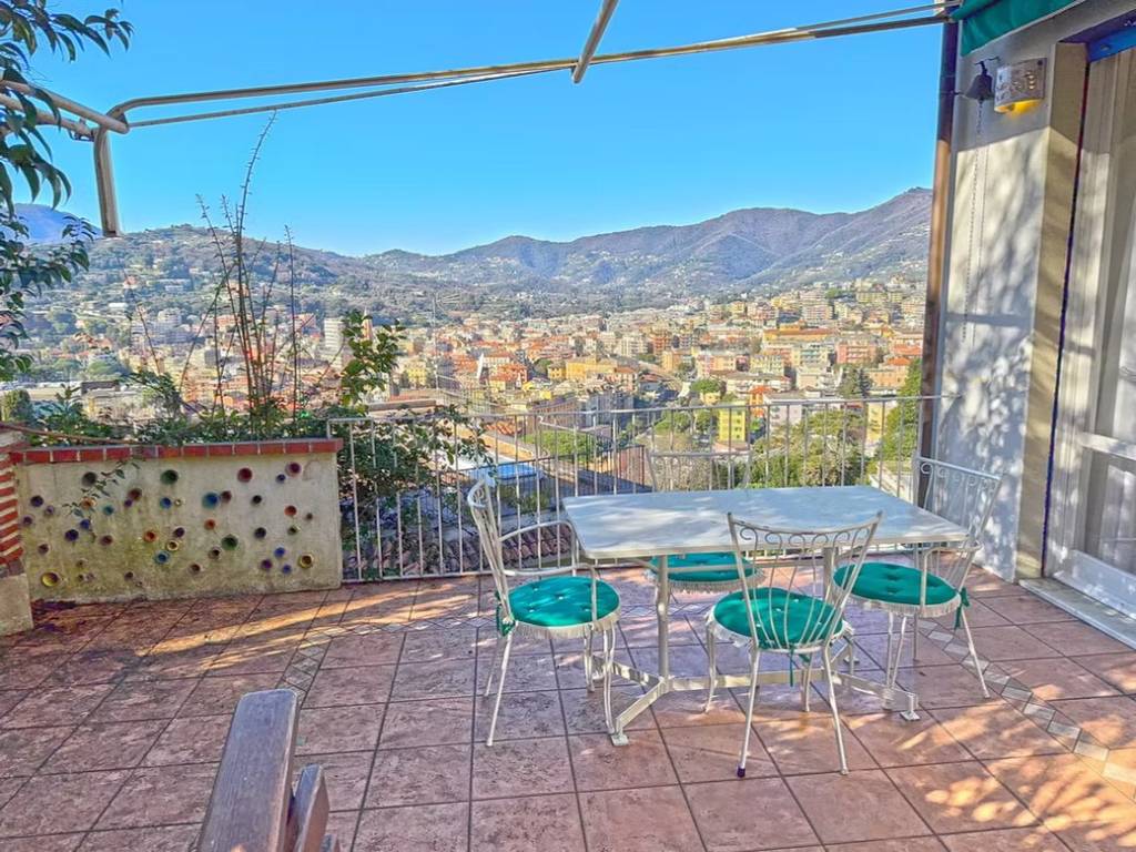 Appartamento a Rapallo in Via Privata del Parco Casana - Foto 4
