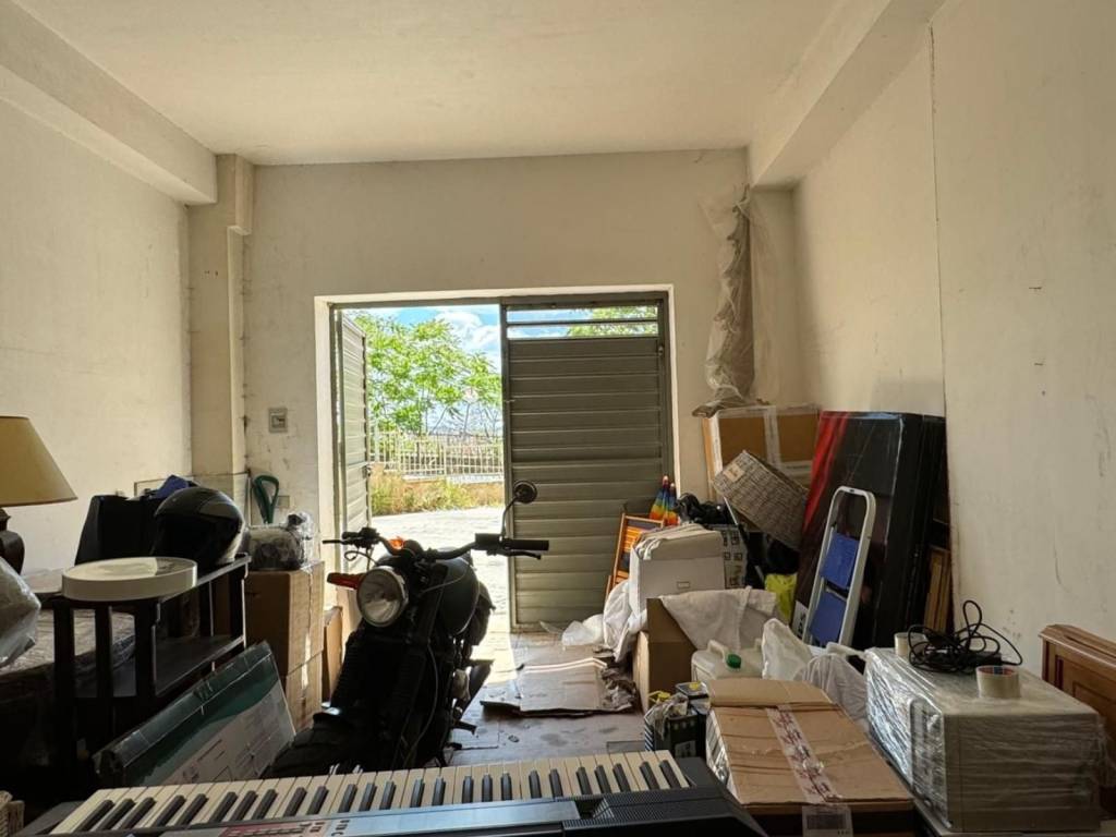 Box / garage a Caltanissetta in Via Ferruccio Parri, 1 - Foto 4