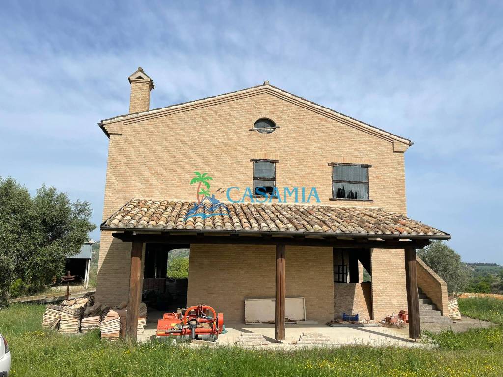Villa a Cupra marittima in Contrada Sant'Andrea, 118 - Foto 2