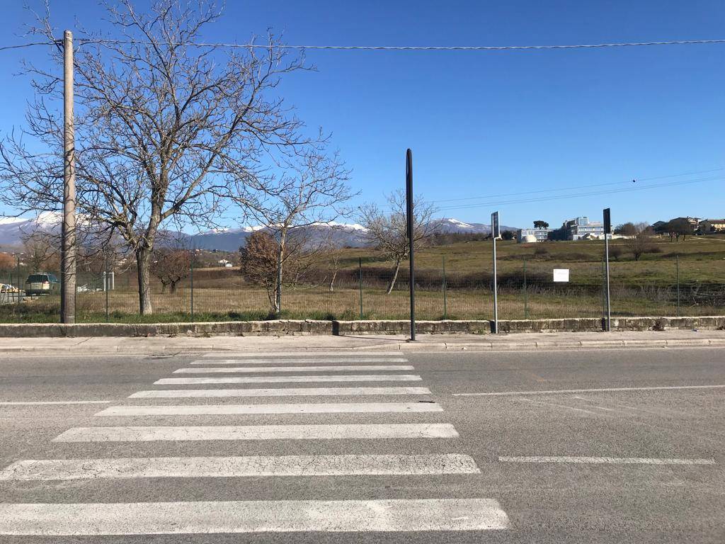 Terreno a Frosinone in Via Armando Fabi, 96 - Foto 2