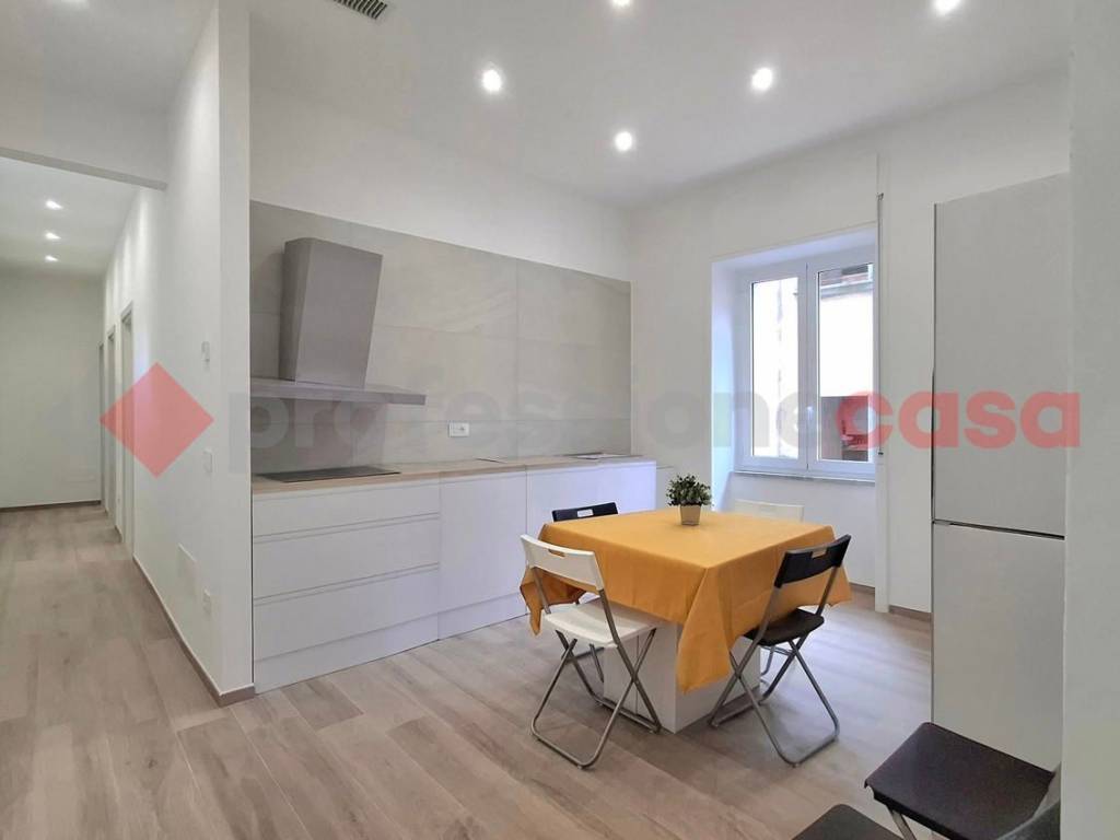 Appartamento a Nocera inferiore in Via filippo dentice d'accadia, snc - Foto 4