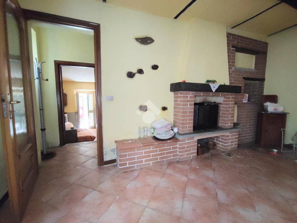 Casa indipendente a Carezzano in Vicolo Mandirola, 4 - Foto 2