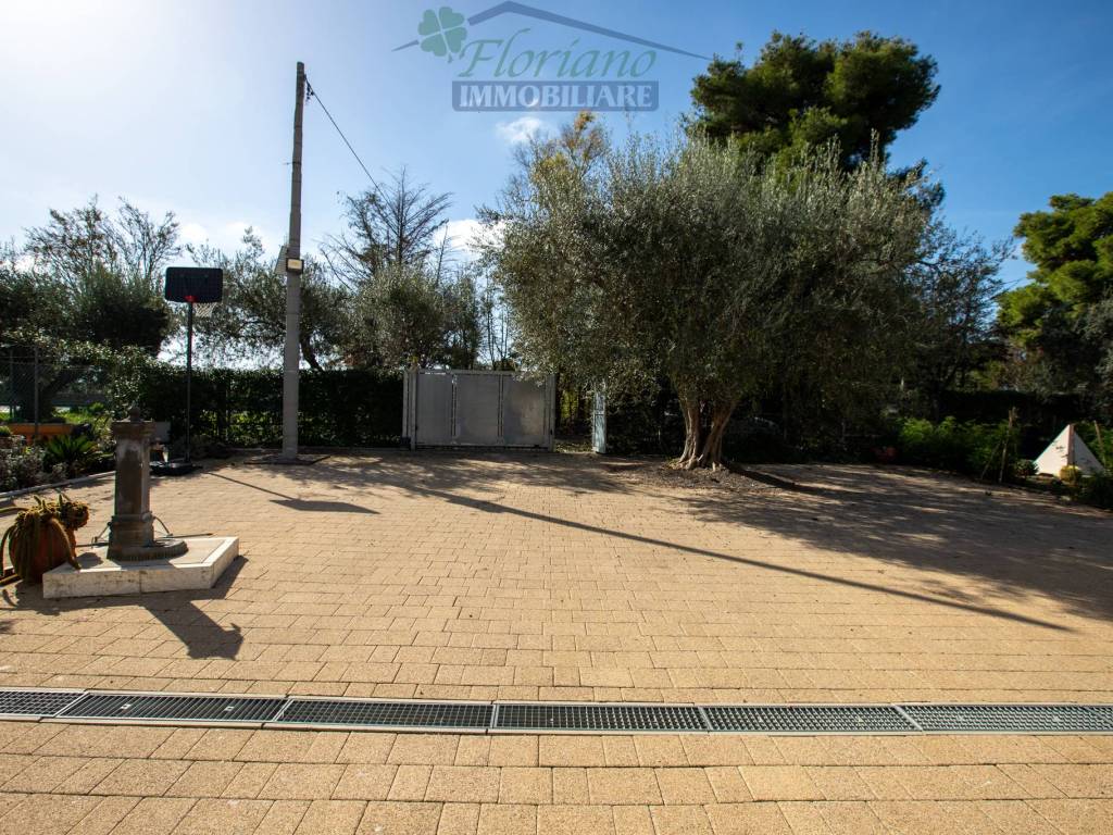 Appartamento a Montalto di castro in Strada Eucalipto - Foto 2