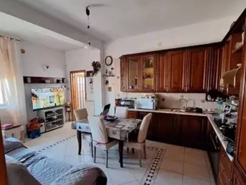 Appartamento a Noto in Via Luigi Einaudi - Foto 5