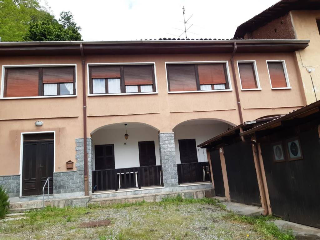 Villetta a schiera a Biella in Via Vincenzo Gioberti, 19 - Foto 2