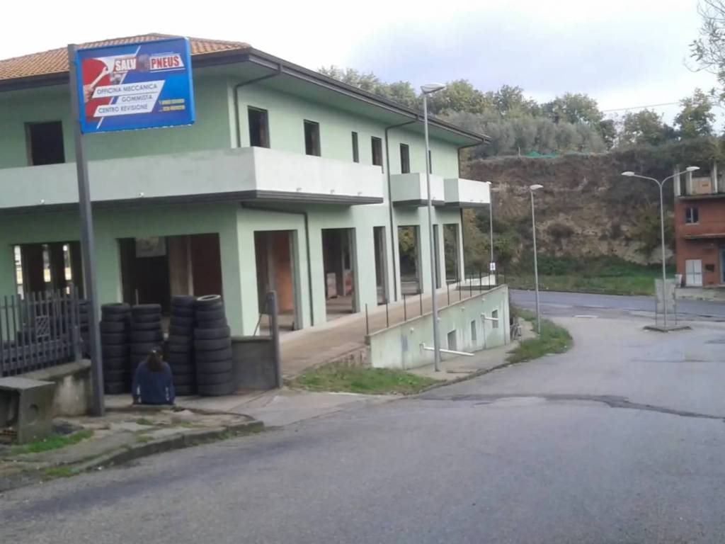 Palazzo / stabile a Ionadi in SS - Foto 2