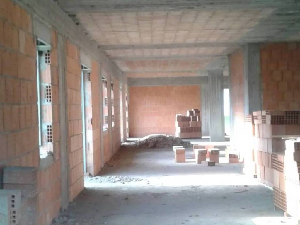 Palazzo / stabile a Ionadi in SS - Foto 4