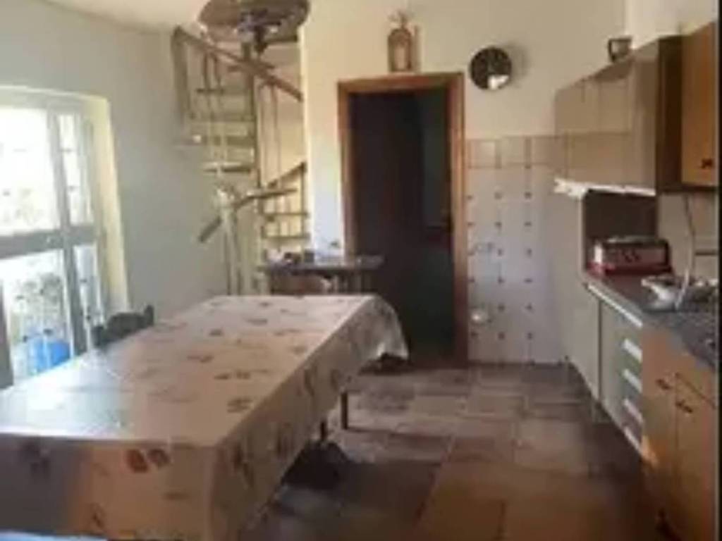 Appartamento a Pietralunga in Via Firenze - Foto 2