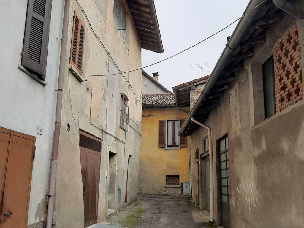 Casa indipendente a Colle brianza in Vicolo Stretto - Foto 2