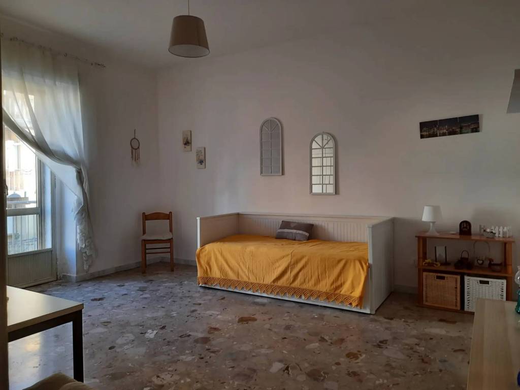 Palazzo / stabile a Girifalco in Viale Antonio Migliaccio - Foto 2