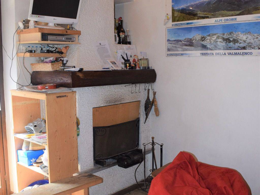 Appartamento a Caspoggio in Via Don Giovanni Bosco, 32 - Foto 2