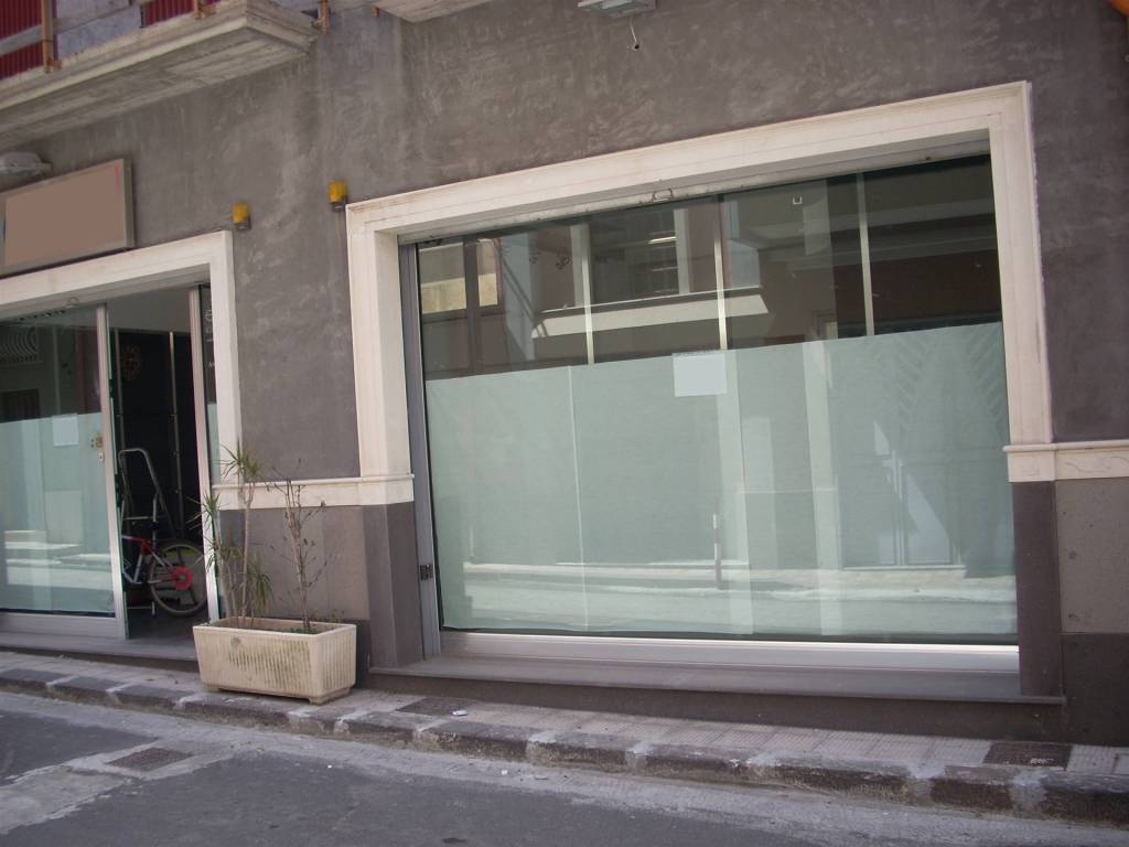 Casa indipendente a Carlentini in VIA NINO BIXIO - Foto 3