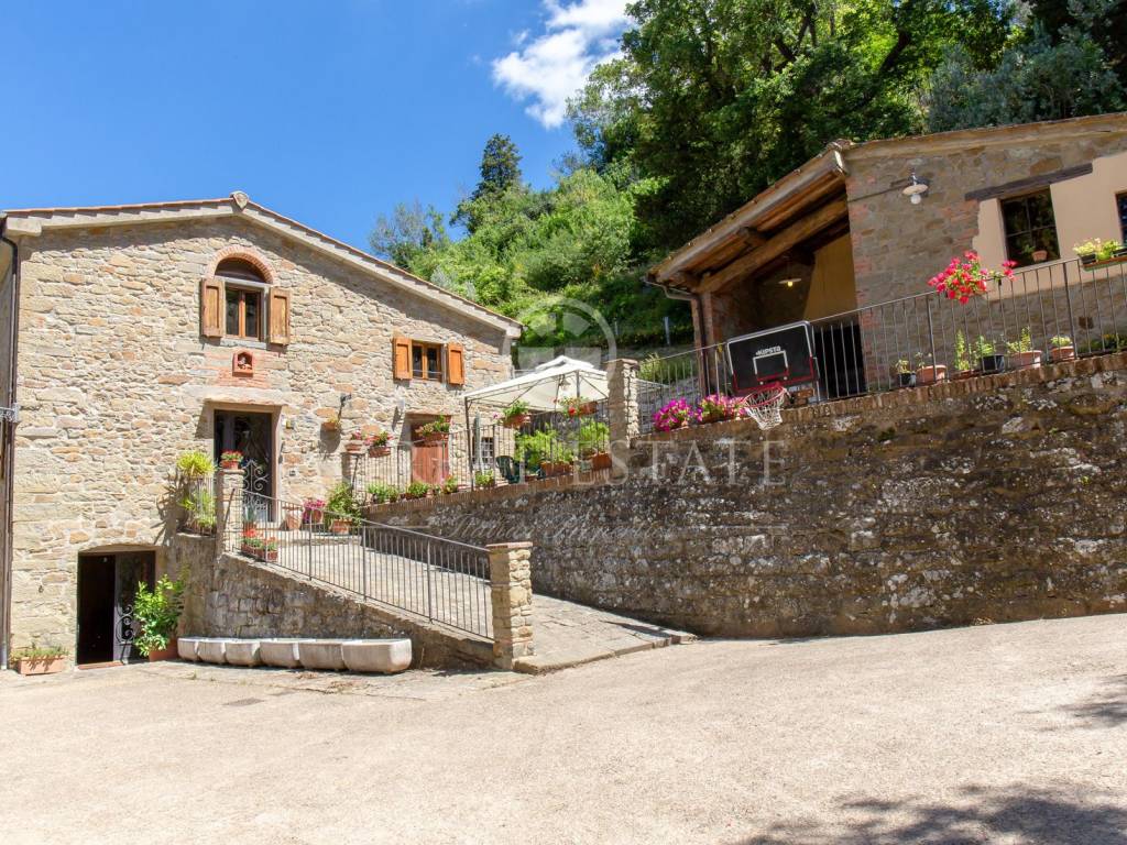 Rustico / casale a Loro ciuffenna in Via d'Oliveto - Foto 4