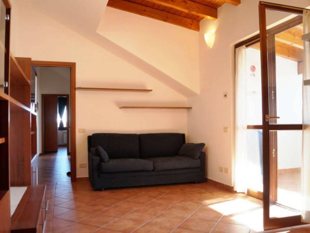 Appartamento a Borgo ticino in via LEONARDO DA VINCI - Foto 5